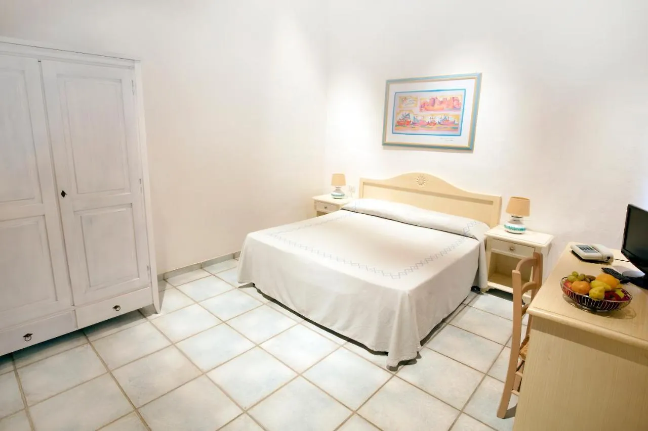 **** Hotel Li Suari Club Village San Teodoro  Italy
